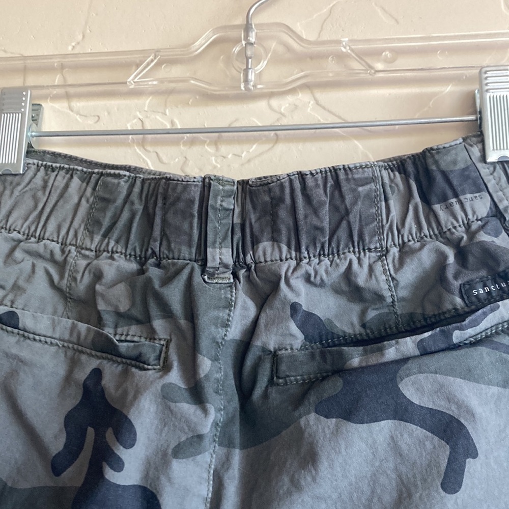 Sanctuary Rolled Camo Gorpcore Streetwear Utility Shorts - Picture 10 of 12